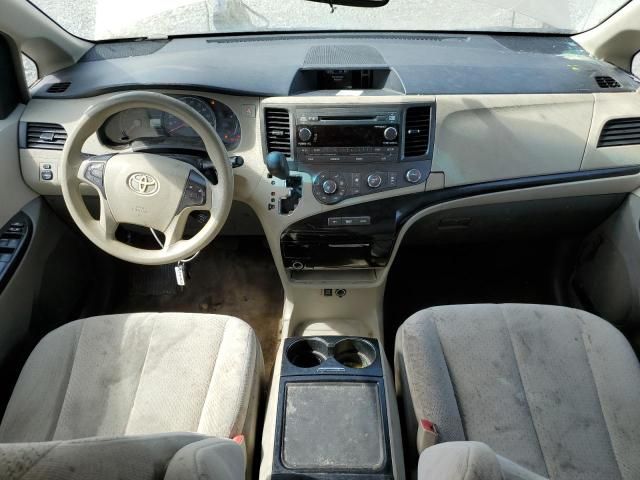 2012 Toyota Sienna LE