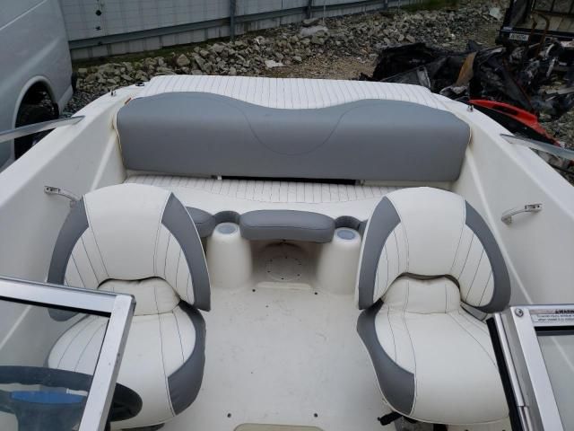 2006 Glastron Boat