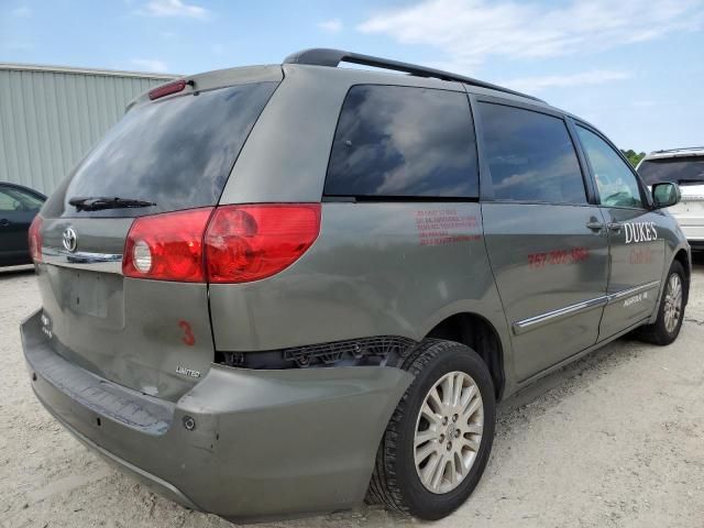 2007 Toyota Sienna XLE