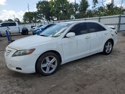 Compre carros salvage a la venta ahora en subasta: 2009 Toyota Camry Base