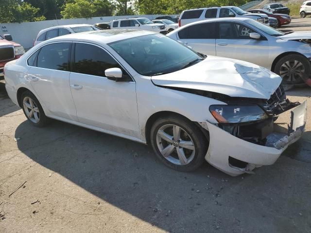 2013 Volkswagen Passat SE