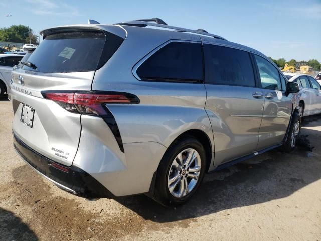 2024 Toyota Sienna Limited