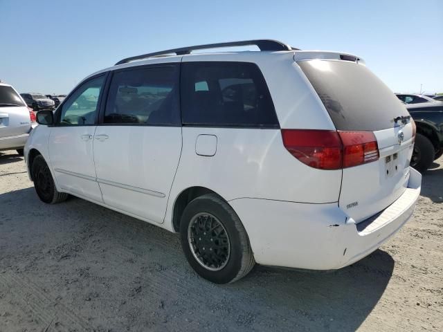 2005 Toyota Sienna CE