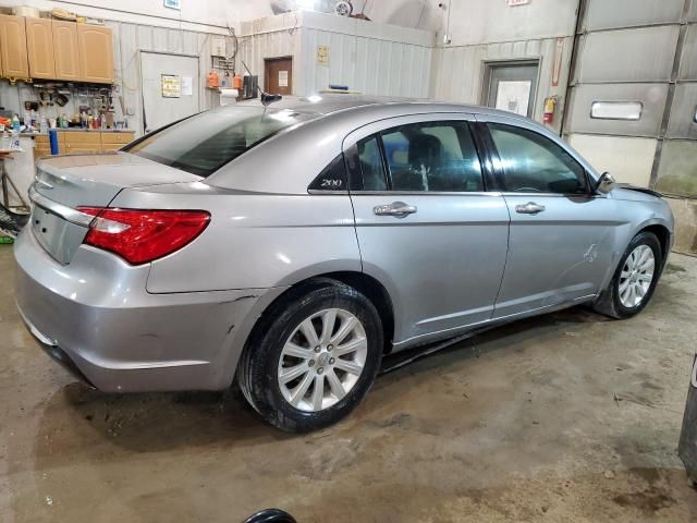 2013 Chrysler 200 Limited