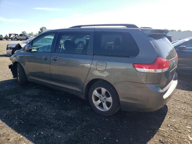 2012 Toyota Sienna LE