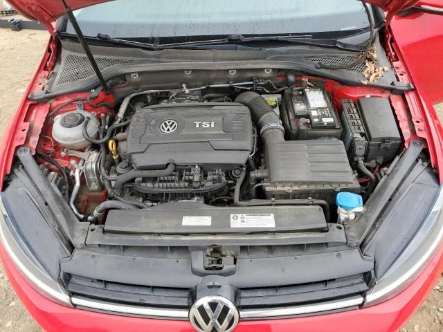 2018 Volkswagen Golf Sportwagen S