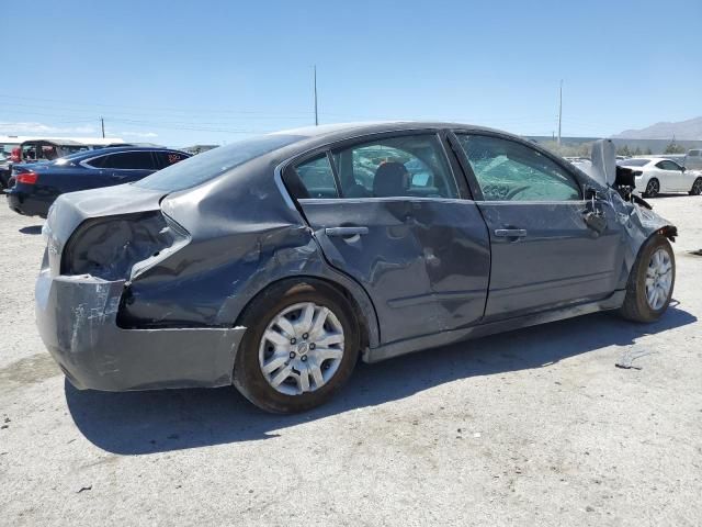 2010 Nissan Altima Base