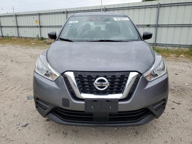 2020 Nissan Kicks S