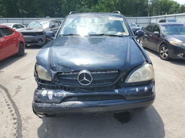 2000 Mercedes-Benz ML 320