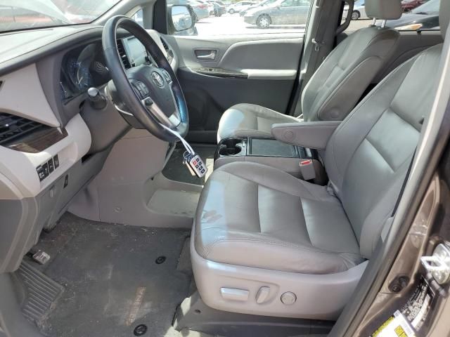 2015 Toyota Sienna XLE