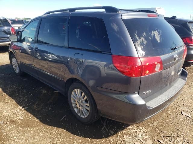 2009 Toyota Sienna XLE