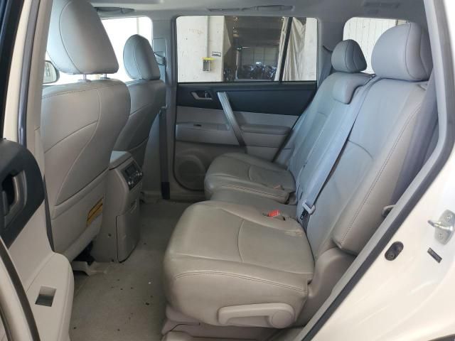 2010 Toyota Highlander SE