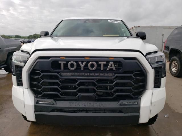 2022 Toyota Tundra Crewmax Limited