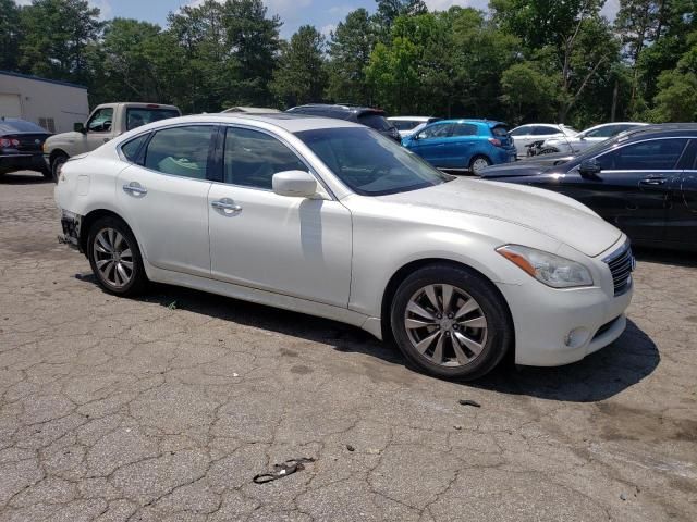 2013 Infiniti M37