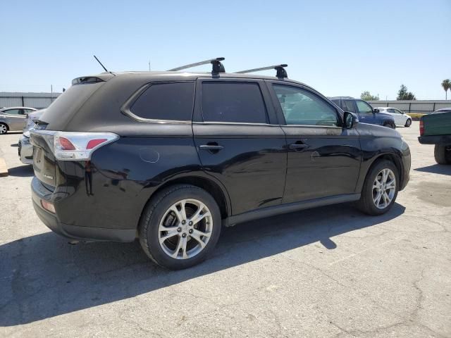 2014 Mitsubishi Outlander SE