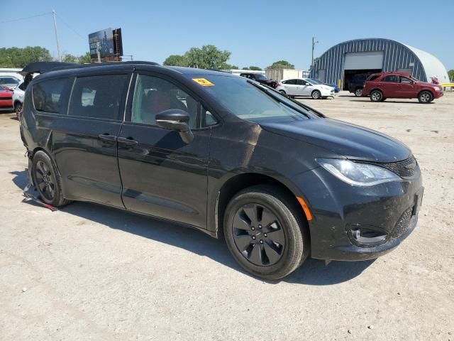 2020 Chrysler Pacifica Hybrid Limited