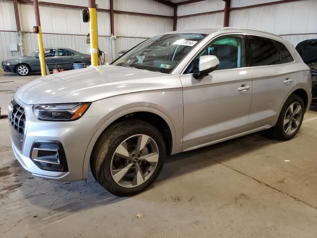 2022 Audi Q5 Premium Plus 40