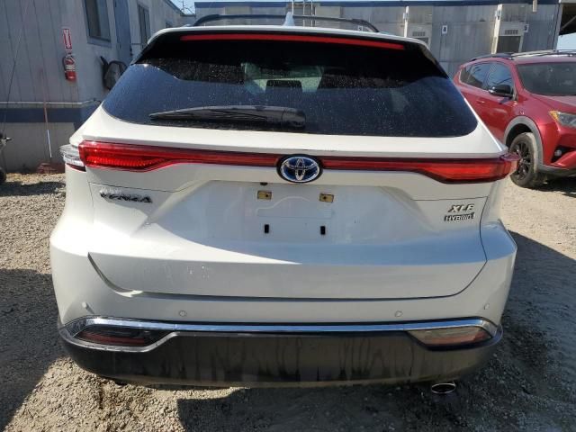 2022 Toyota Venza LE