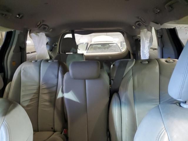 2011 Toyota Sienna XLE