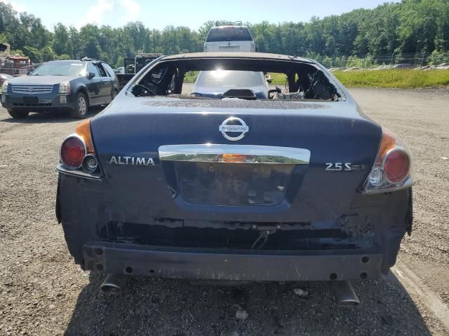 2010 Nissan Altima Base