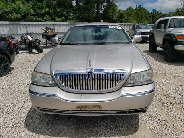 2003 Lincoln Town Car Cartier