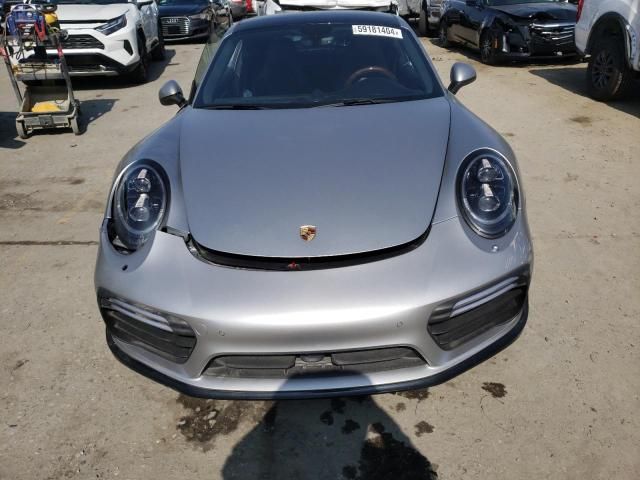 2017 Porsche 911 Turbo