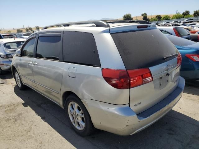 2004 Toyota Sienna XLE