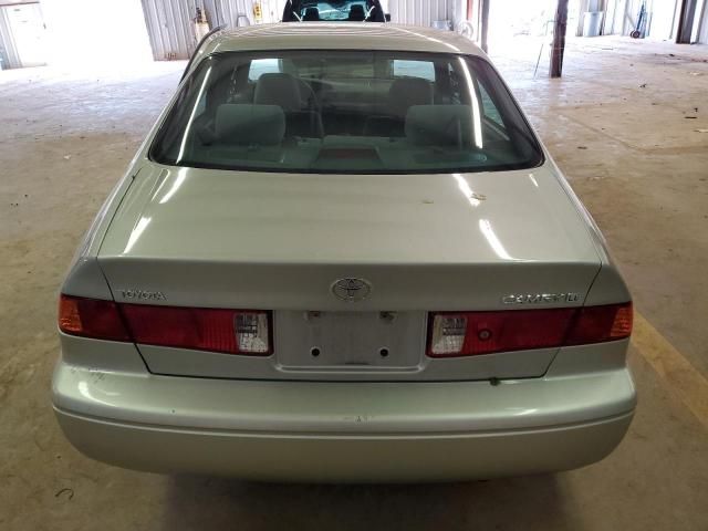 2001 Toyota Camry CE