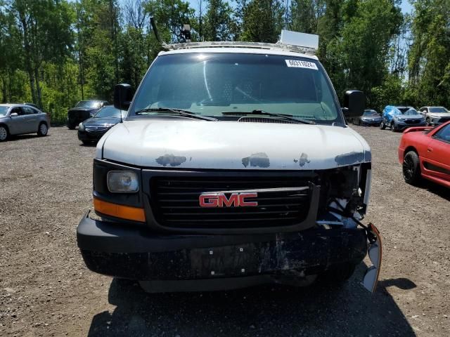 2011 GMC Savana G2500