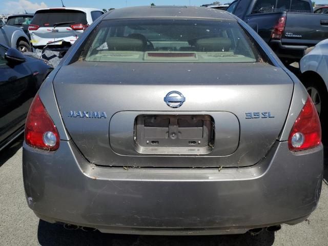 2004 Nissan Maxima SE