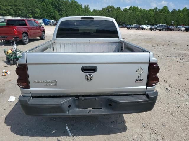 2007 Dodge Dakota Quattro