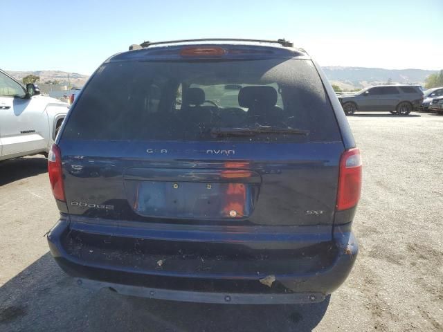 2005 Dodge Grand Caravan SXT