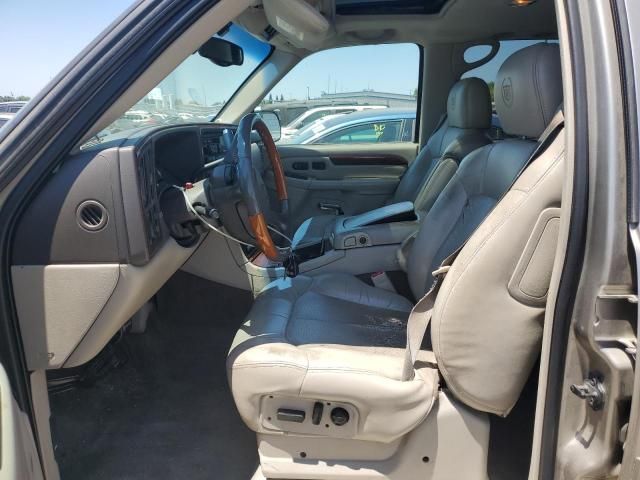 2002 Cadillac Escalade Luxury