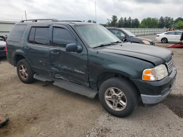 2004 Ford Explorer XLT