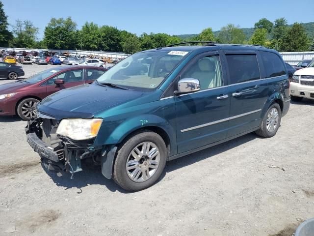 2009 Chrysler Town & Country Limited