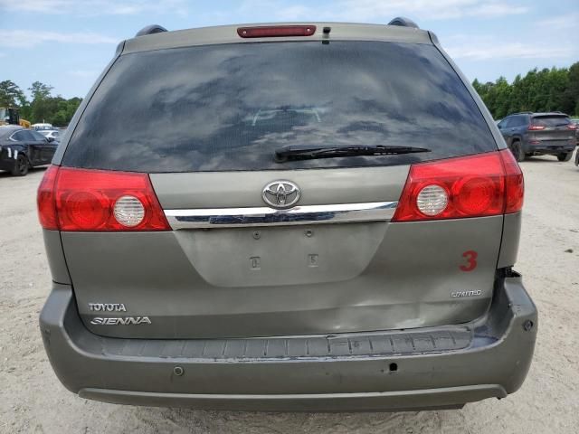 2007 Toyota Sienna XLE