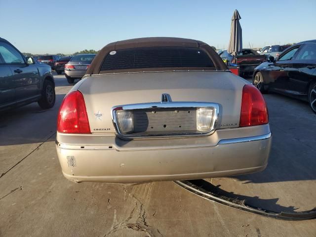 2008 Lincoln Town Car Signature Limited