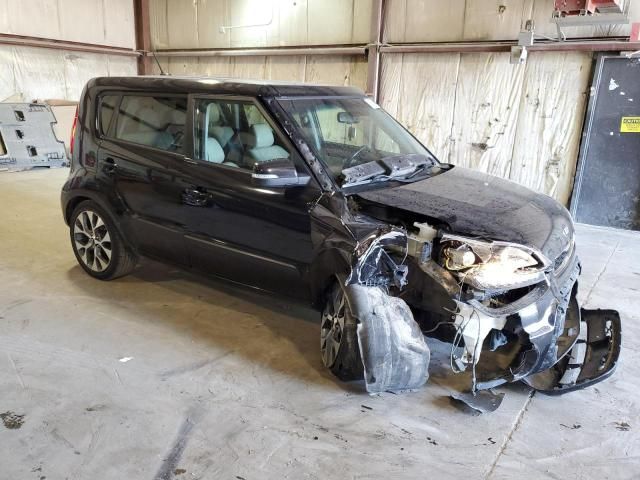 2013 KIA Soul +