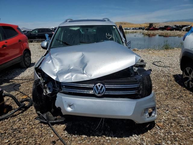 2015 Volkswagen Tiguan S