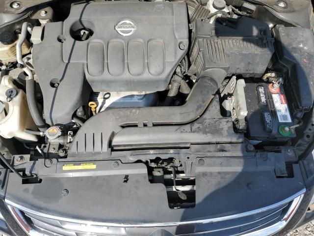 2011 Nissan Altima Base