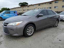 Carros dañados por inundaciones a la venta en subasta: 2017 Toyota Camry LE