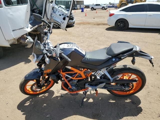 2016 KTM RC 390