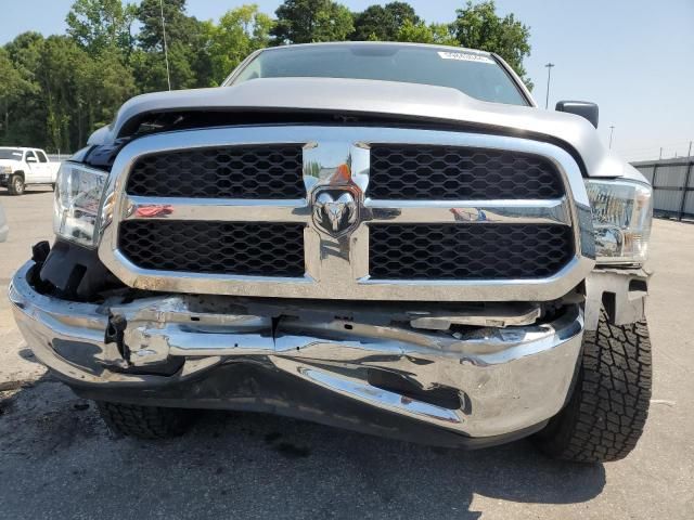 2019 Dodge RAM 1500 Classic SLT