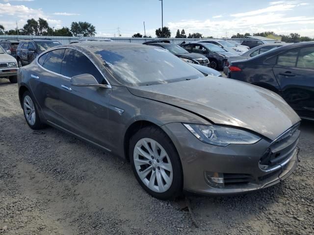 2015 Tesla Model S