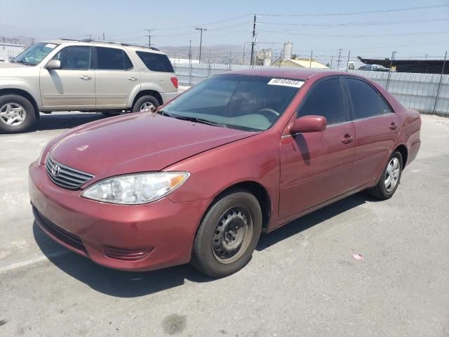 2005 Toyota Camry LE