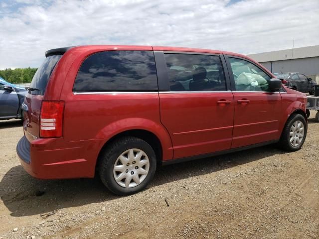 2009 Chrysler Town & Country LX