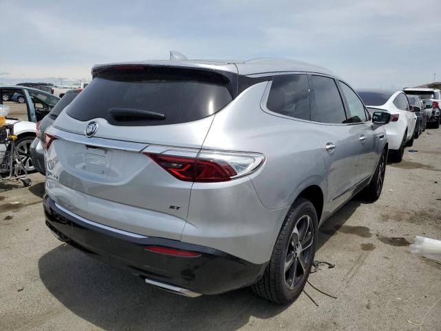 2022 Buick Enclave Essence