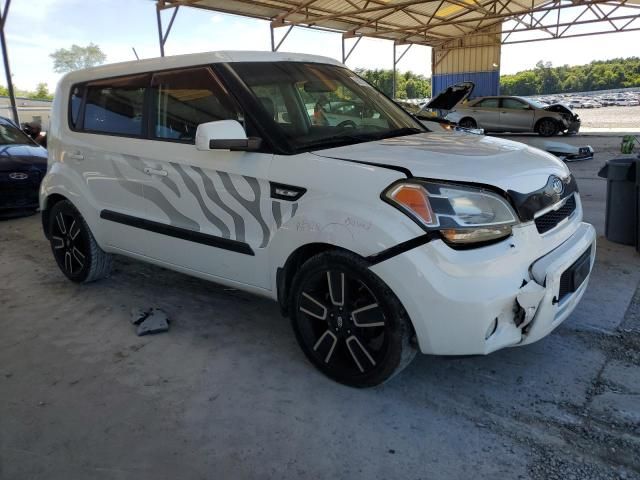 2011 KIA Soul +