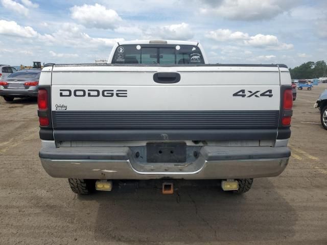 2000 Dodge RAM 2500