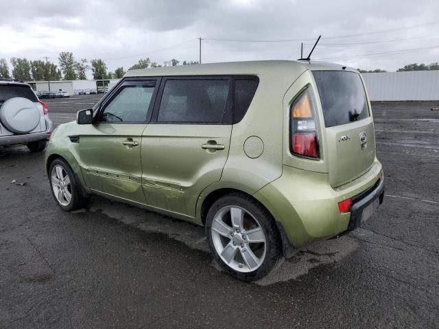 2011 KIA Soul +